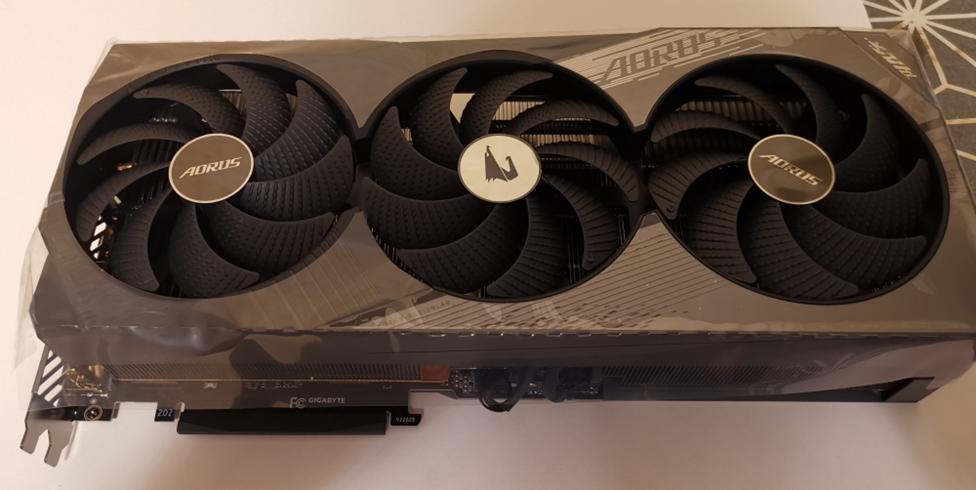 Gigabyte отказывается менять RTX 4090 с деградирующей памятью