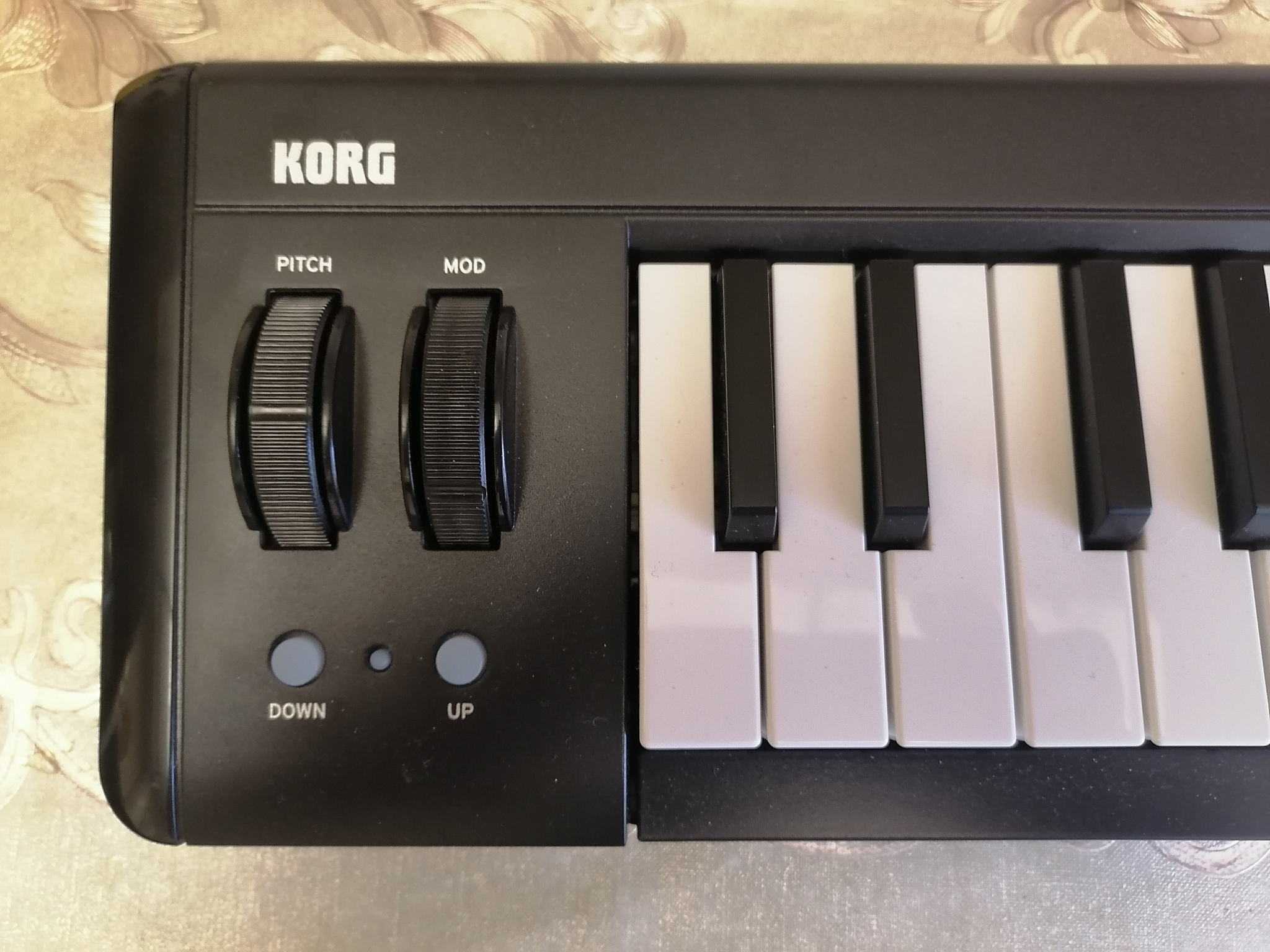 Обзор от покупателя на Клавиатура MIDI KORG MICROKEY2-37 компактная,  беспроводная — интернет-магазин ОНЛАЙН ТРЕЙД.РУ