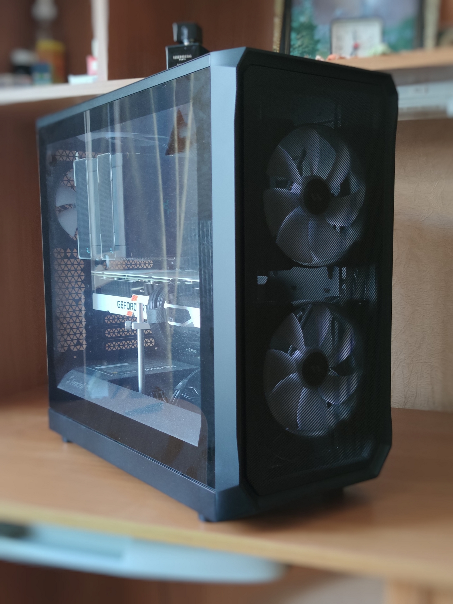 Обзор от покупателя на Корпус Fractal Design Focus 2 RGB Black TG Clear  Tint FD-C-FOC2A-03 — интернет-магазин ОНЛАЙН ТРЕЙД.РУ