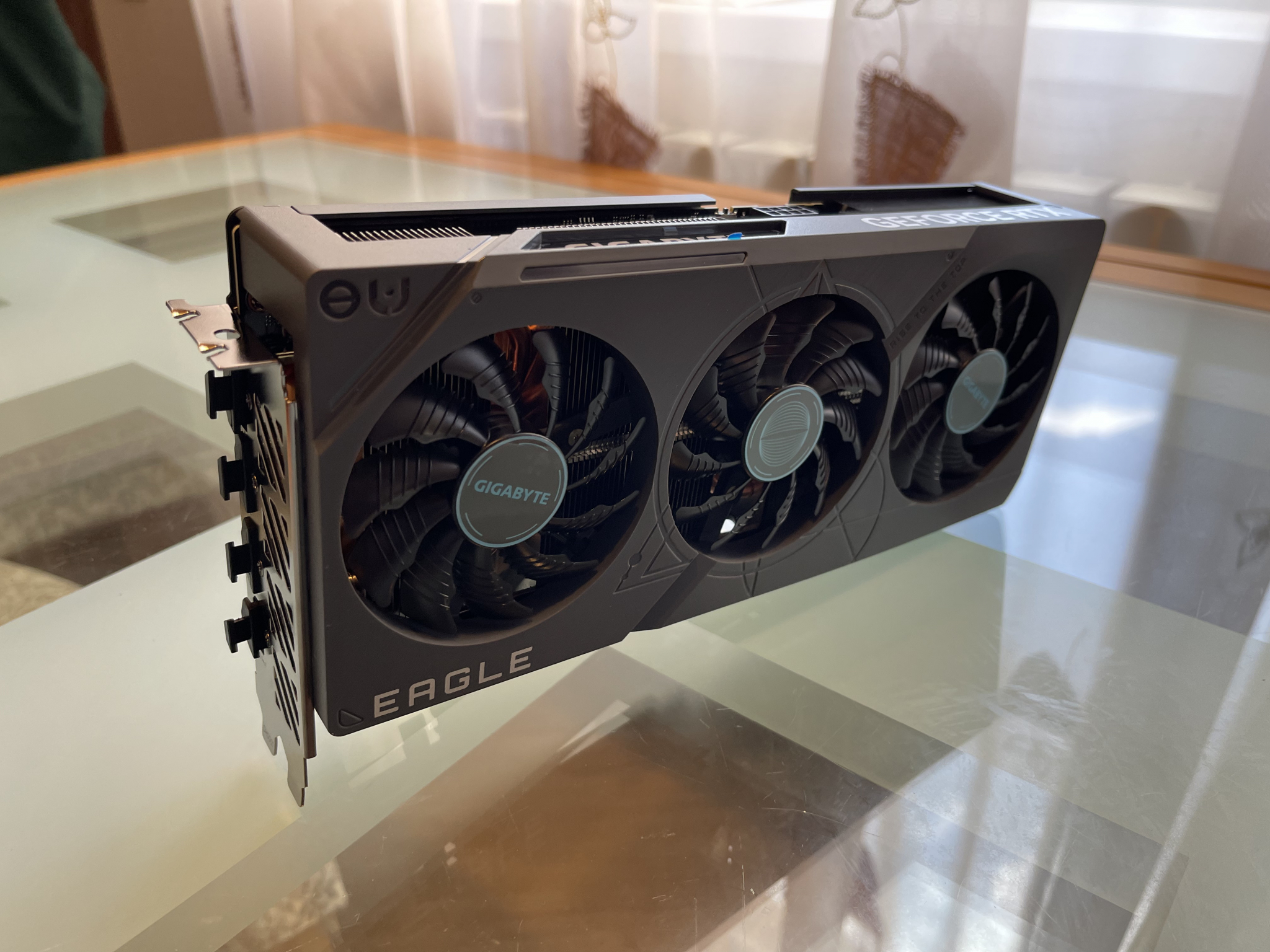 Обзор от покупателя на Видеокарта GIGABYTE GeForce RTX 4070 EAGLE OC 12G —  интернет-магазин ОНЛАЙН ТРЕЙД.РУ