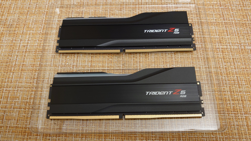 G.Skill F5-6000J3040F16GX2-TZ5RS Trident Z5 32GB (2x16GB) DDR5