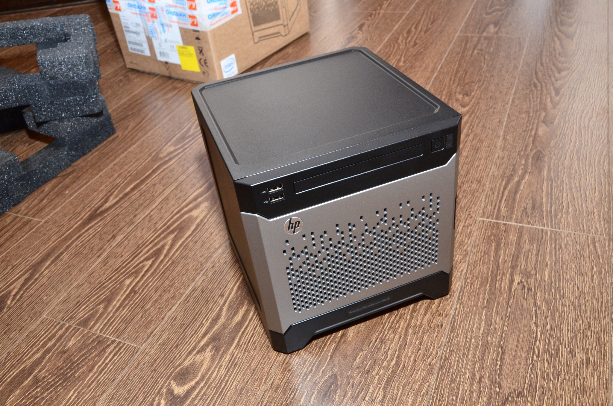 Обзор от покупателя на Сервер HP ProLiant MicroServer Gen8 (819185-421 ...