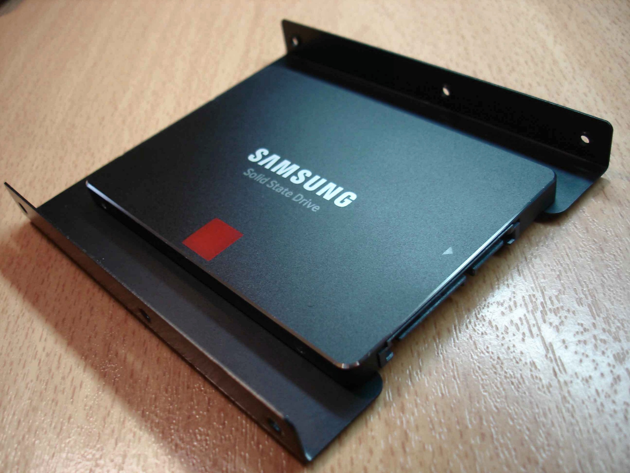 Ssd samsung 2.5. Samsung SSD 850 Pro. Samsung SSD 128gb SATA. Samsung 850 Pro 128gb. Ссд самсунг 128.