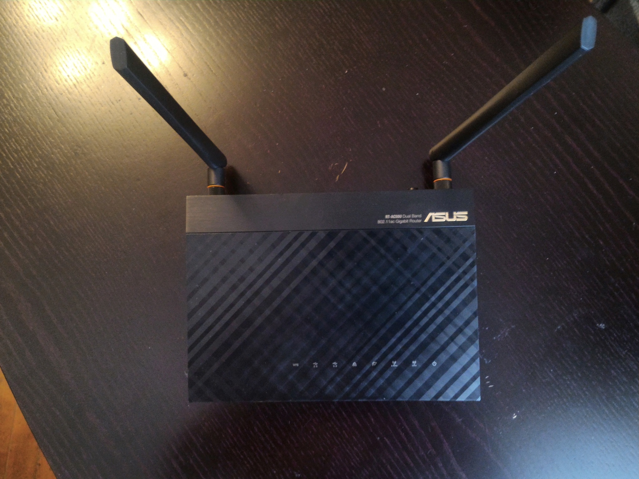 Обзор от покупателя на Wi-Fi роутер ASUS RT-AC55U 802.11ac/2.4-5  GHz/4xLAN1000/USB3.0/1167 Mbps — интернет-магазин ОНЛАЙН ТРЕЙД.РУ