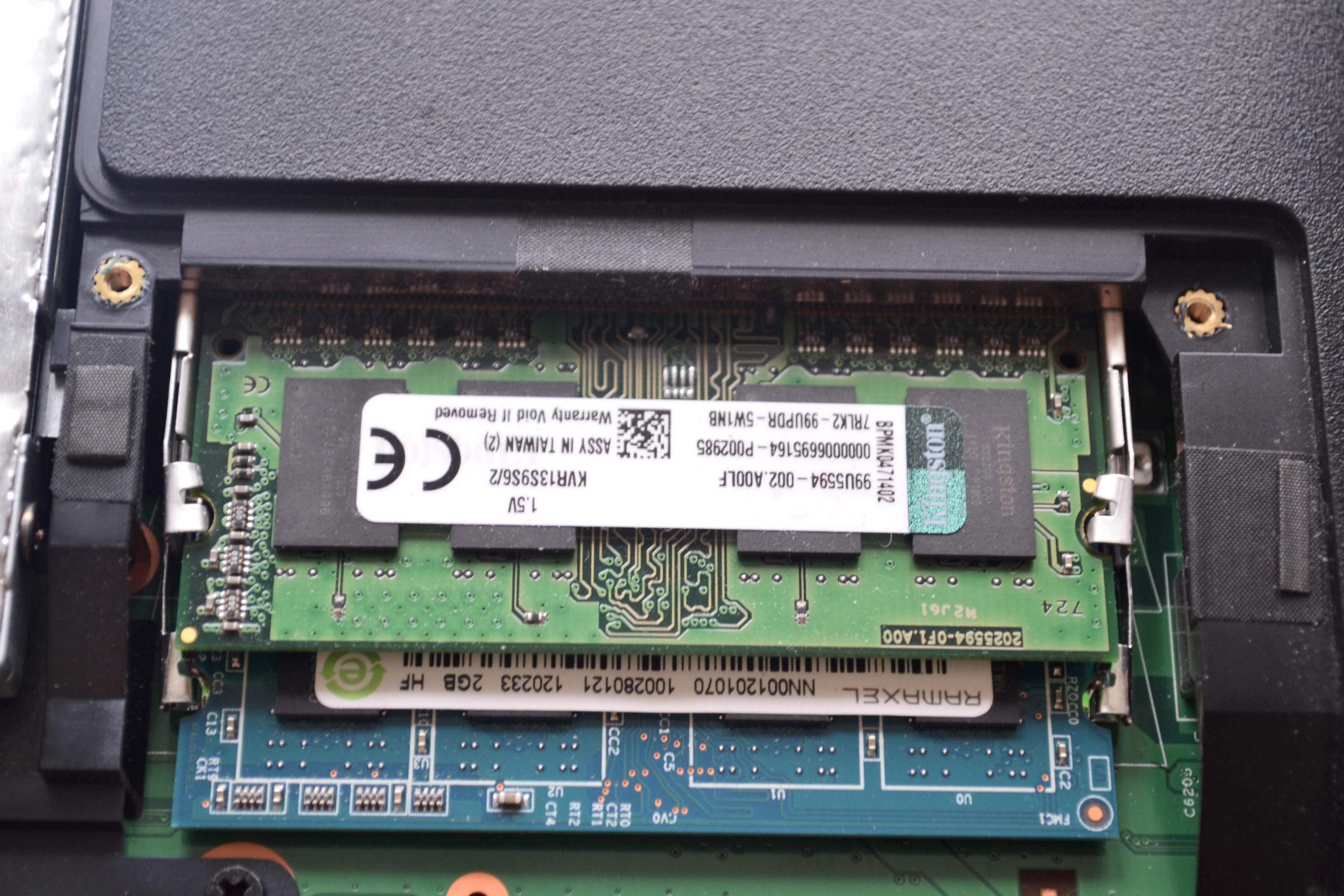 Слот dimm. Слот DIMM ddr3. Слот so-DIMM. Оперативная память SODIMM DDR. Оперативная память ноутбука DIMM DDR 5.