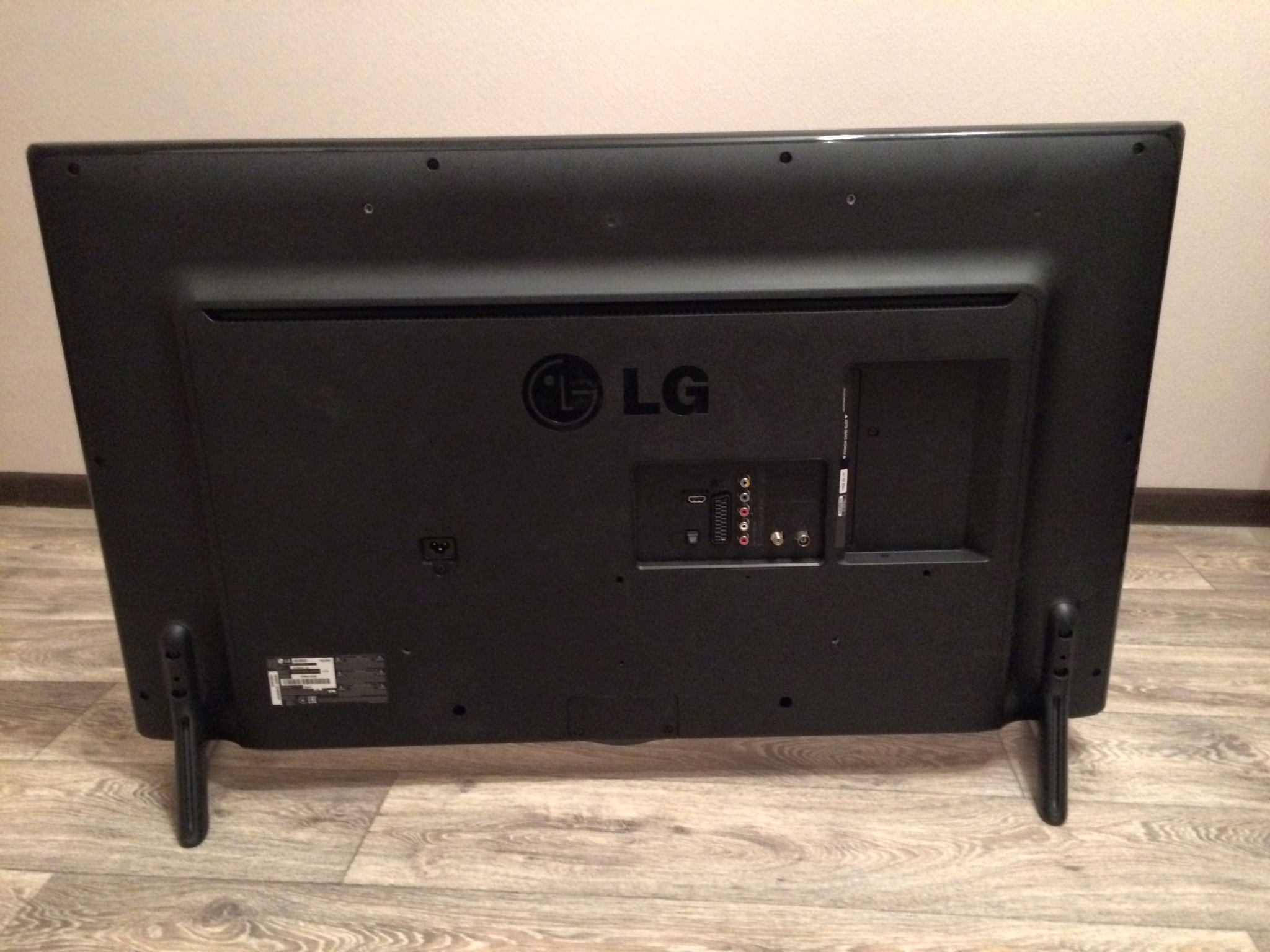 Телевизор lg 42lb552v нет изображения