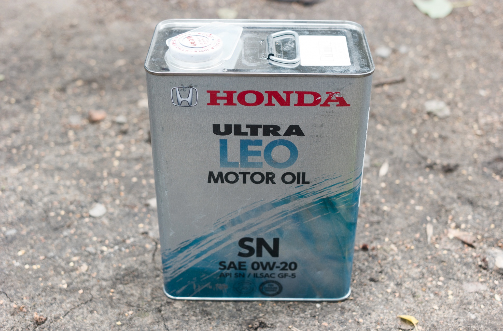 Мотор масло honda. Honda 0w20 SN. Honda 0w20 SP. Honda Ultra Leo 0w20 SP/gf-6a 4л. Масла моторные Honda Ultra Leo 0w20 синтетическое 4л.