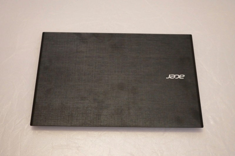 Обзор на Ноутбук Acer Aspire E5-573-372Y i3-5005U/4Gb/500Gb/UMA/DVDRW/15.6" HD/WiFi/BT/Linux/Black/Iron - изображение 2