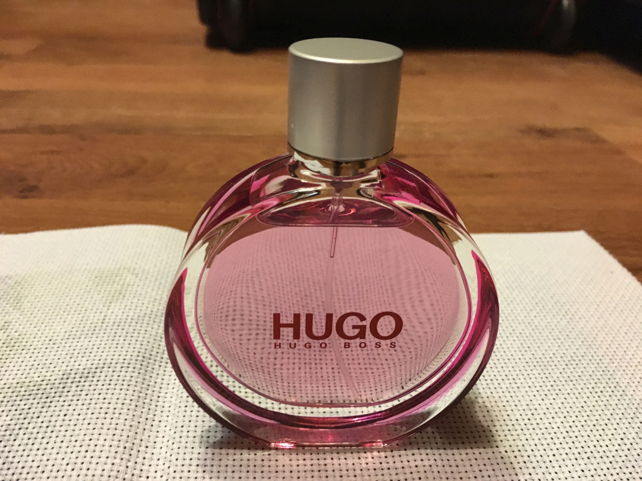 Хьюго босс розовые
