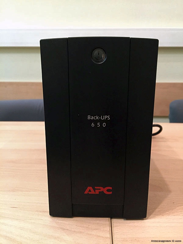 Ибп apc back ups 650. APC bc650-RS. APC back ups 650. АРС back-ups bc650-RS. APC bc650-rsx761.