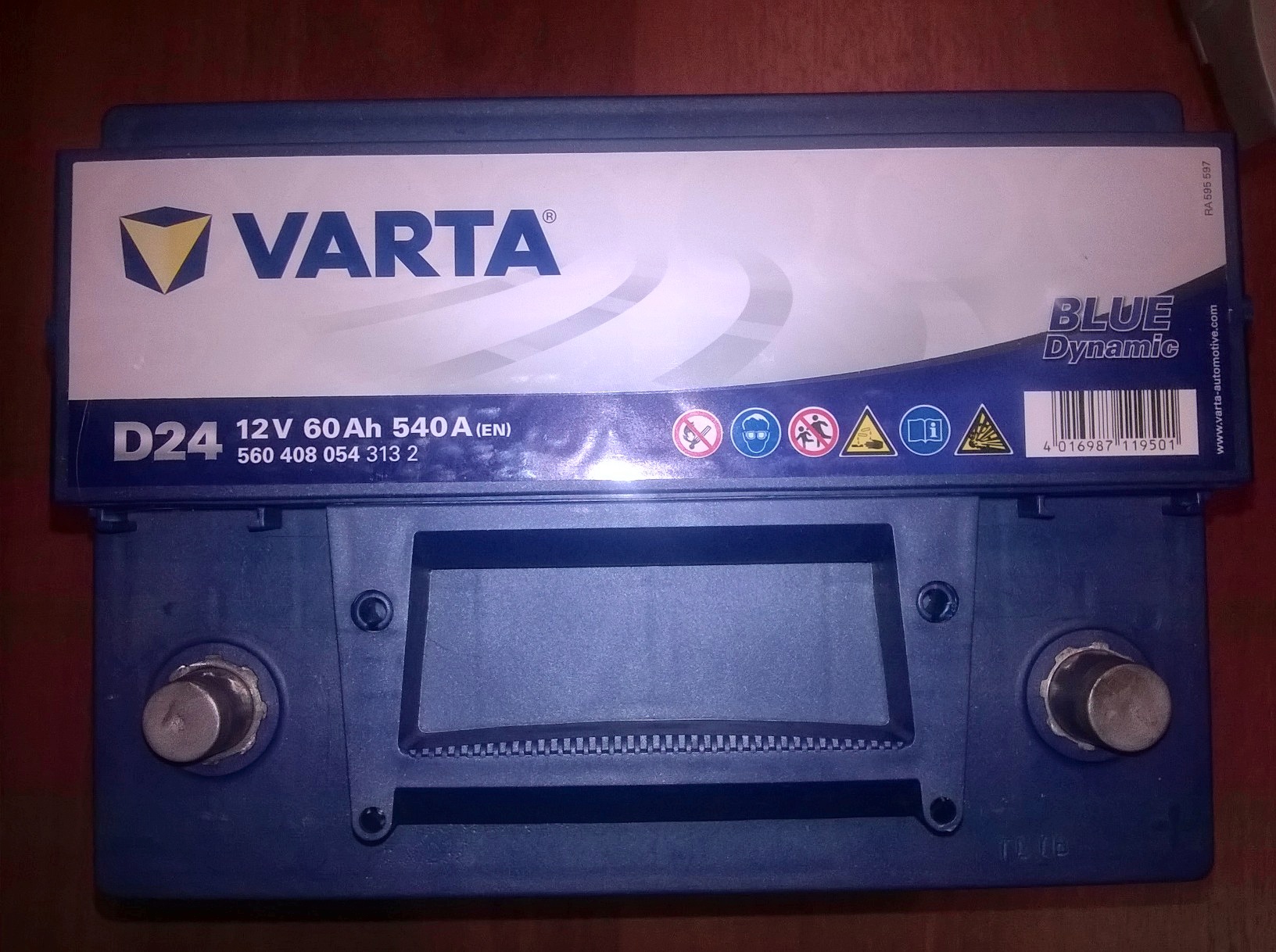 Обзор от покупателя на Аккумулятор VARTA D24 Blue Dynamic 560 408