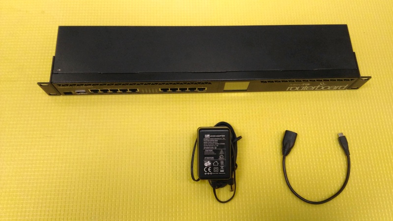 Rb2011uias-RM. Маршрутизатор Mikrotik ROUTERBOARD rb2011uias-RM.