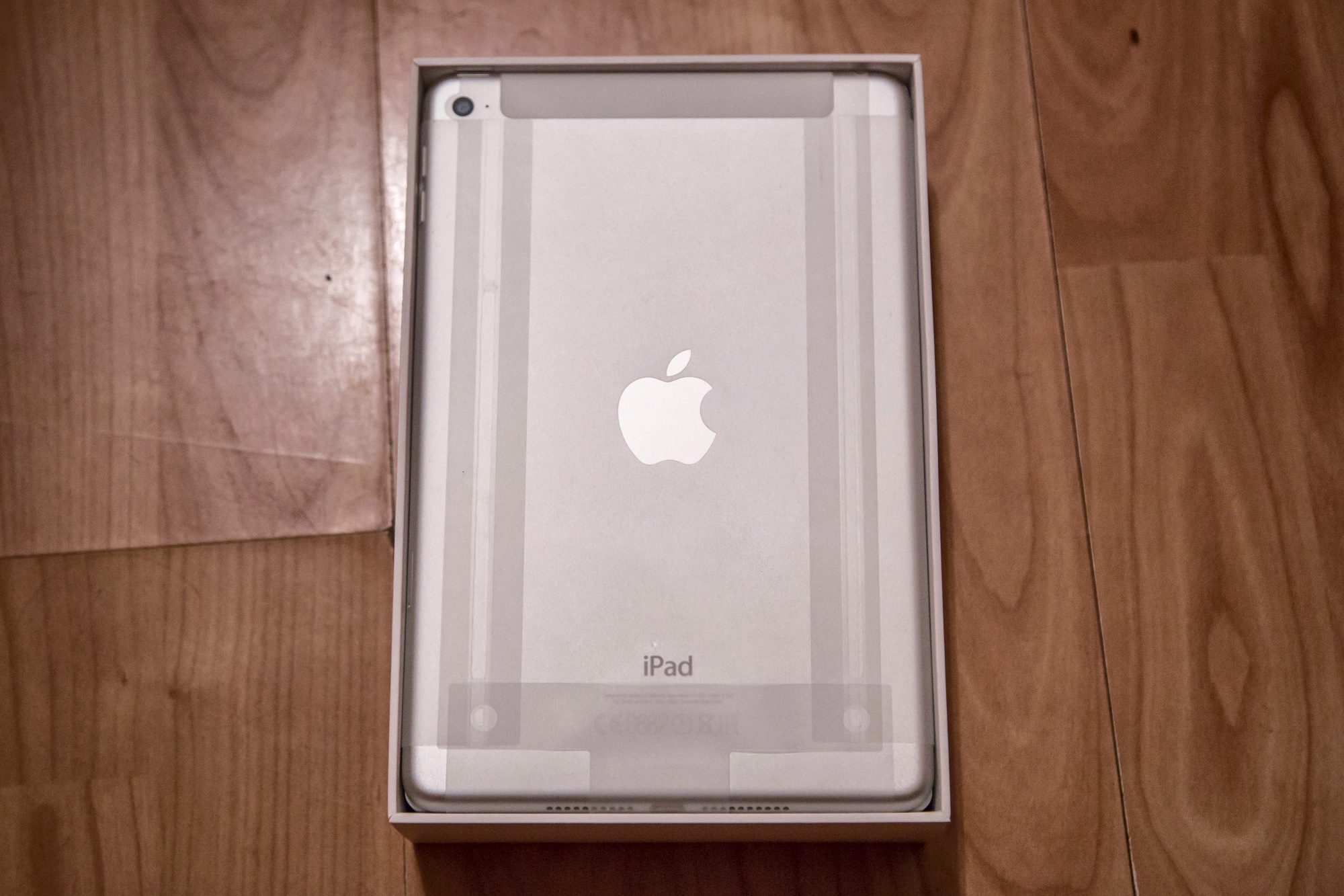 Обзор от покупателя на Планшет Apple iPad mini 4 64GB Wi-Fi +