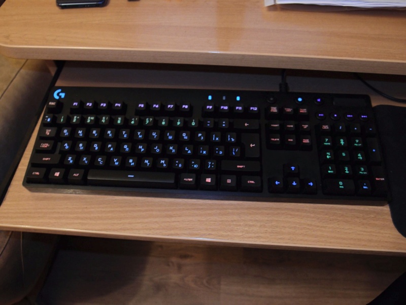 Обзор на Клавиатуру Logitech G810 Orion Spectrum RGB Mechanical Gaming Keyboard - изображение 1