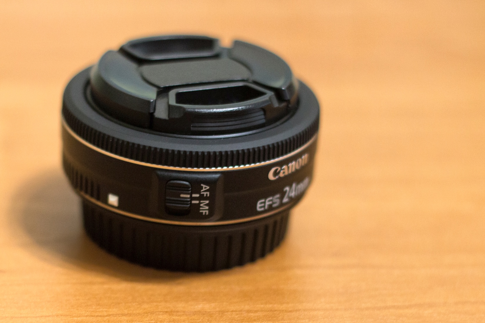 Canon ef 40mm f 2.8 stm