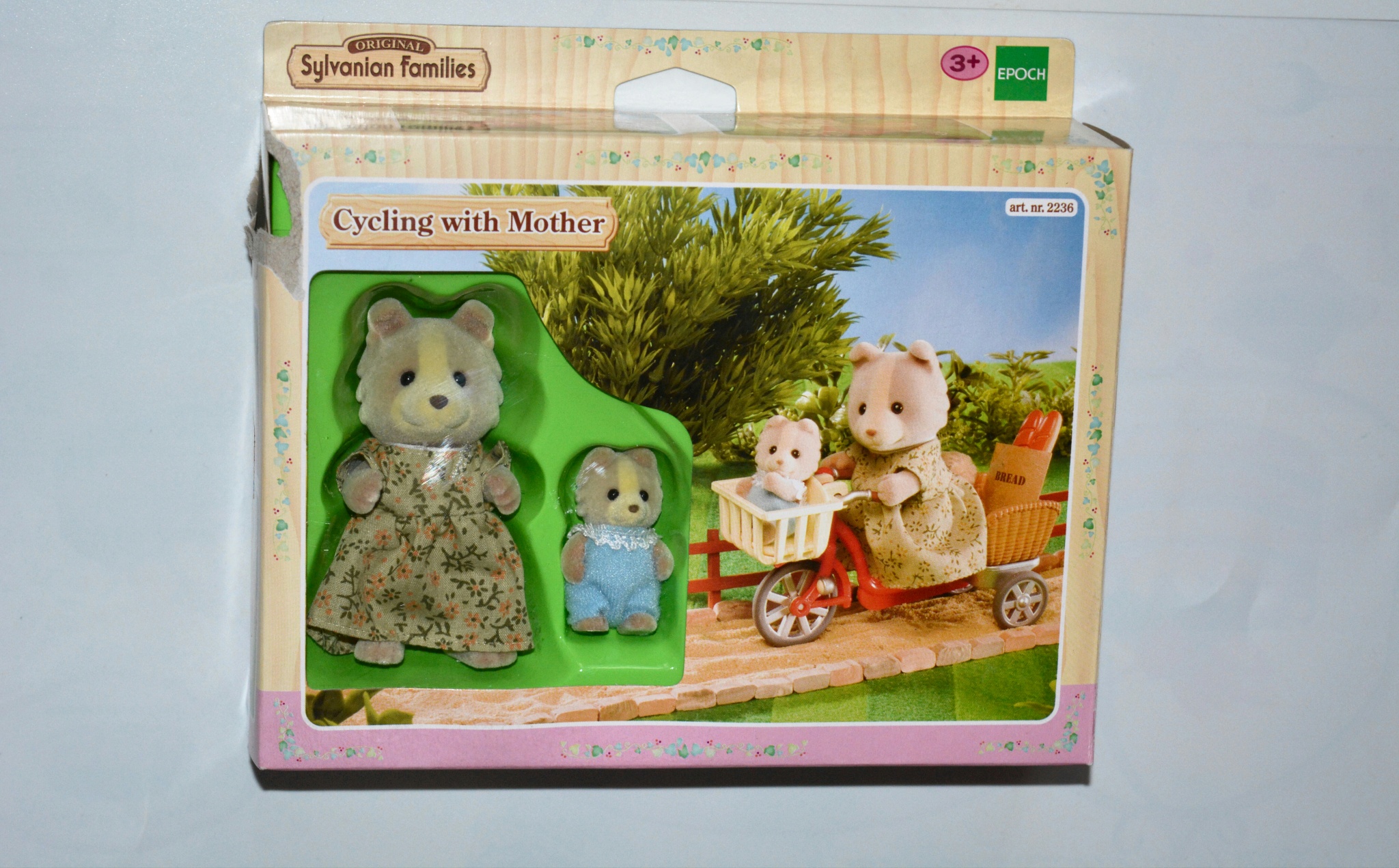 Игровой набор Sylvanian Families велосипедная прогулка 2236