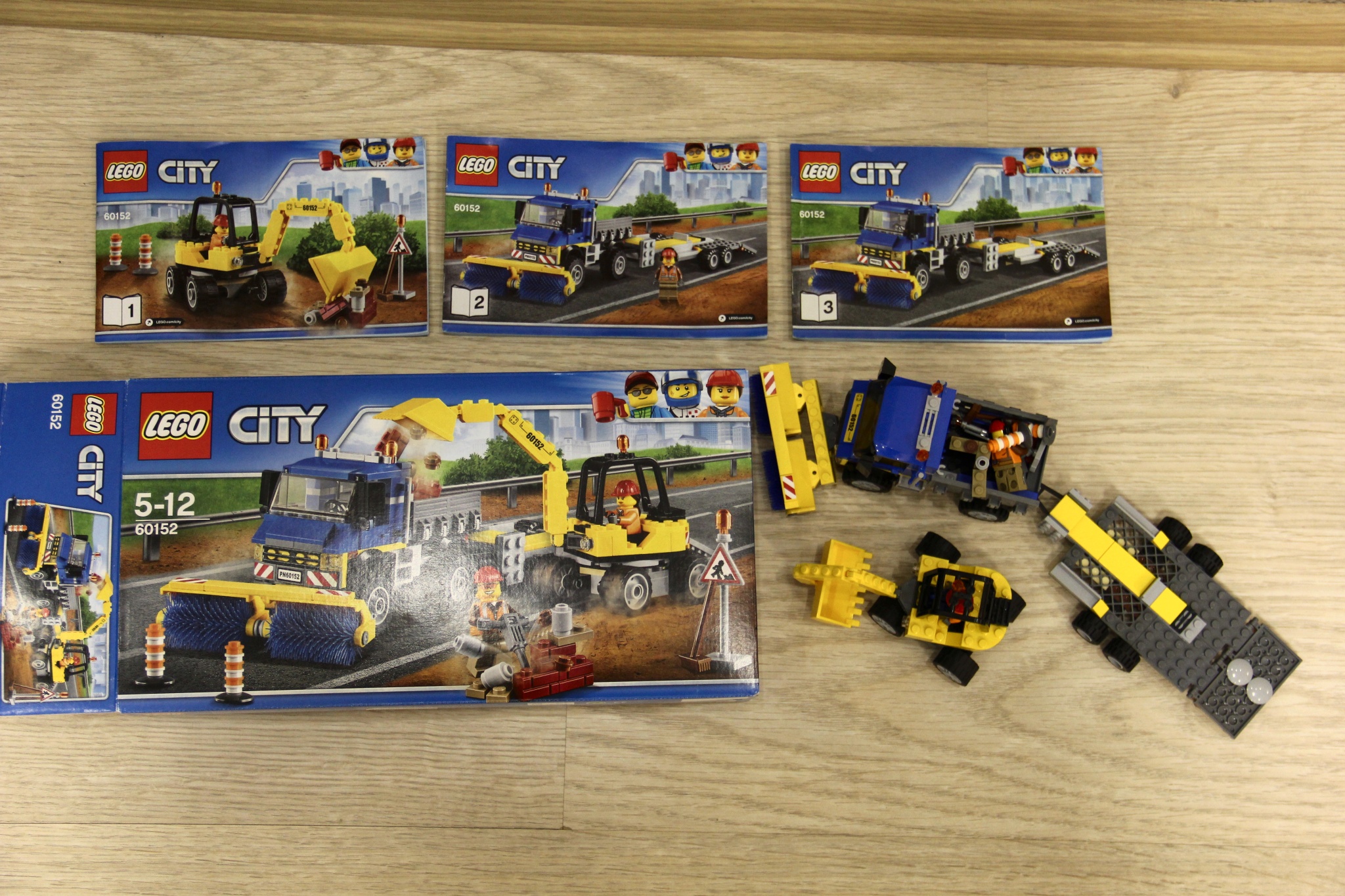 Обзор от покупателя на Конструктор LEGO® City 60152 Уборочная техника —  интернет-магазин ОНЛАЙН ТРЕЙД.РУ