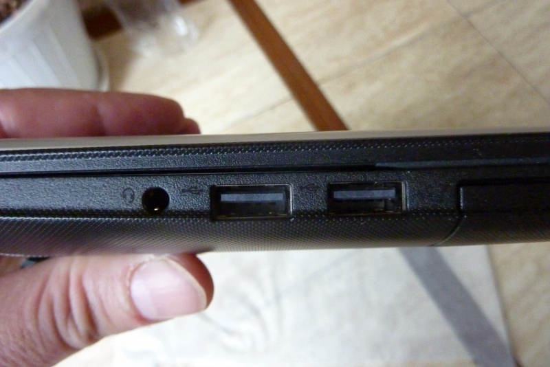 Обзор на Ноутбук Lenovo IdeaPad 300-15IBR (80M300MQRK) - изображение 23