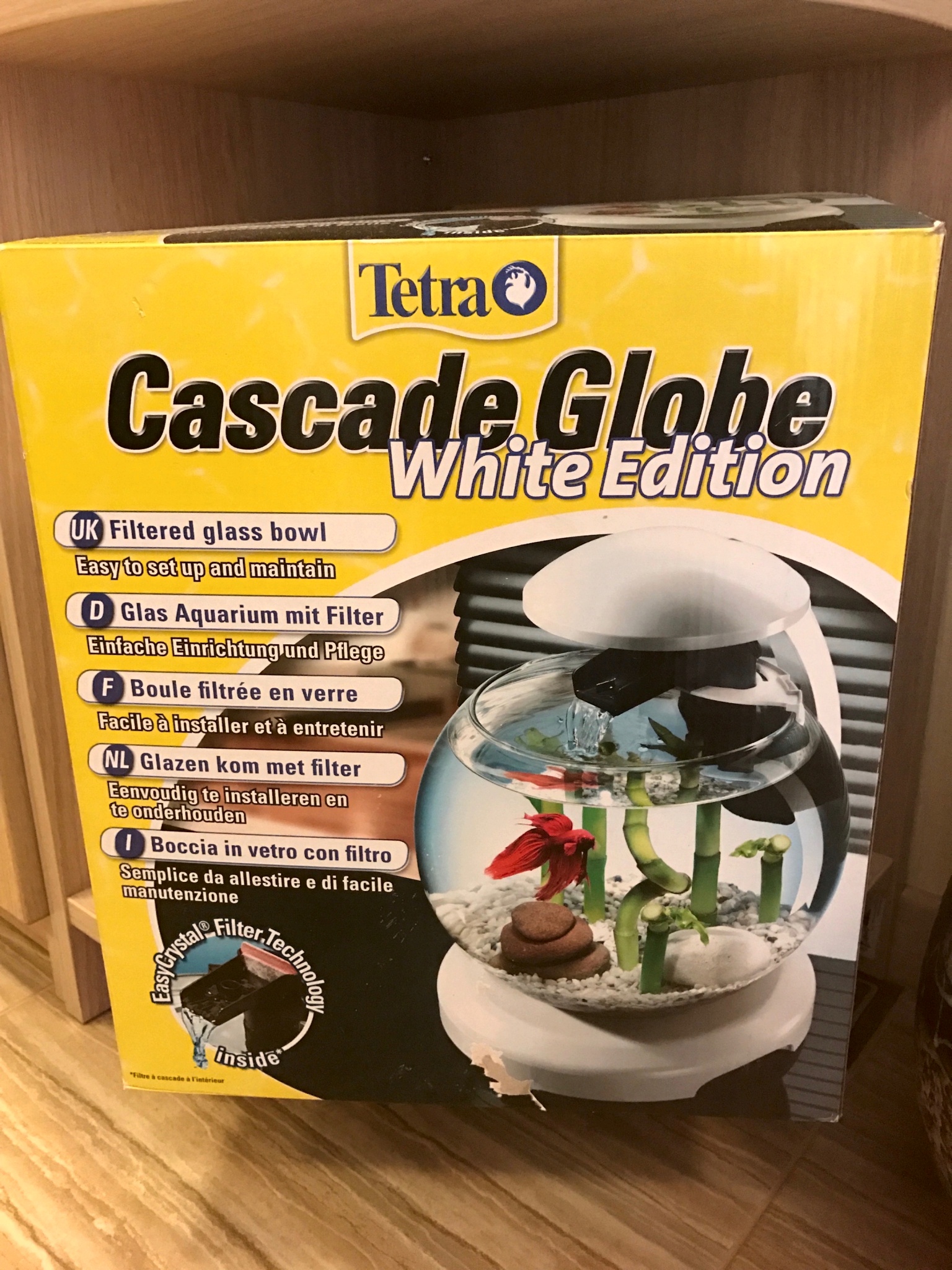 Тетра бел. Tetra Cascade Globe 6.8 литров. Аквариум Tetra Cascade Globe. Tetra Cascade Globe фильтр. Tetra Cascade Globe белый.
