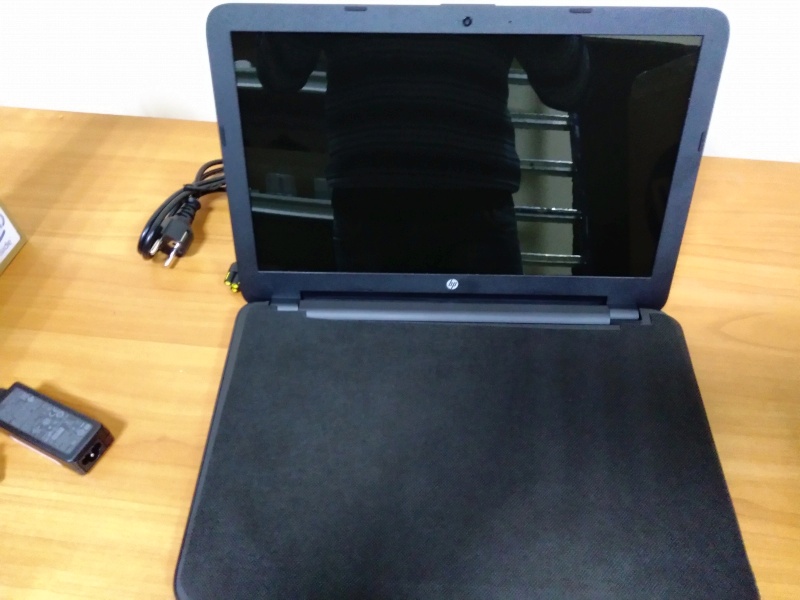 Обзор на Ноутбук HP 15-ay095ur i3 5005U/4Gb/500Gb/HD 5500/15.6" HD/noODD/Win10/Black - изображение 10