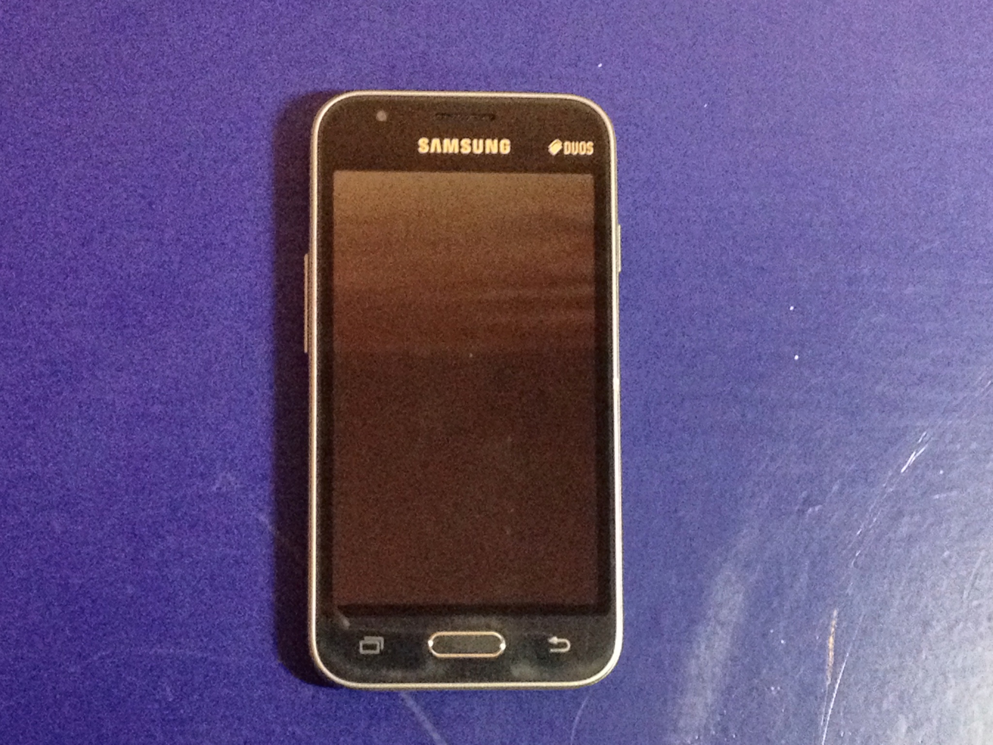 Samsung galaxy mini j105h. Samsung j1 Mini SM j105h DS. Самсунг дуос SM-j105h/DS. Samsung SM-j105h/DS батарея. Samsung Mini d2246f j Series.