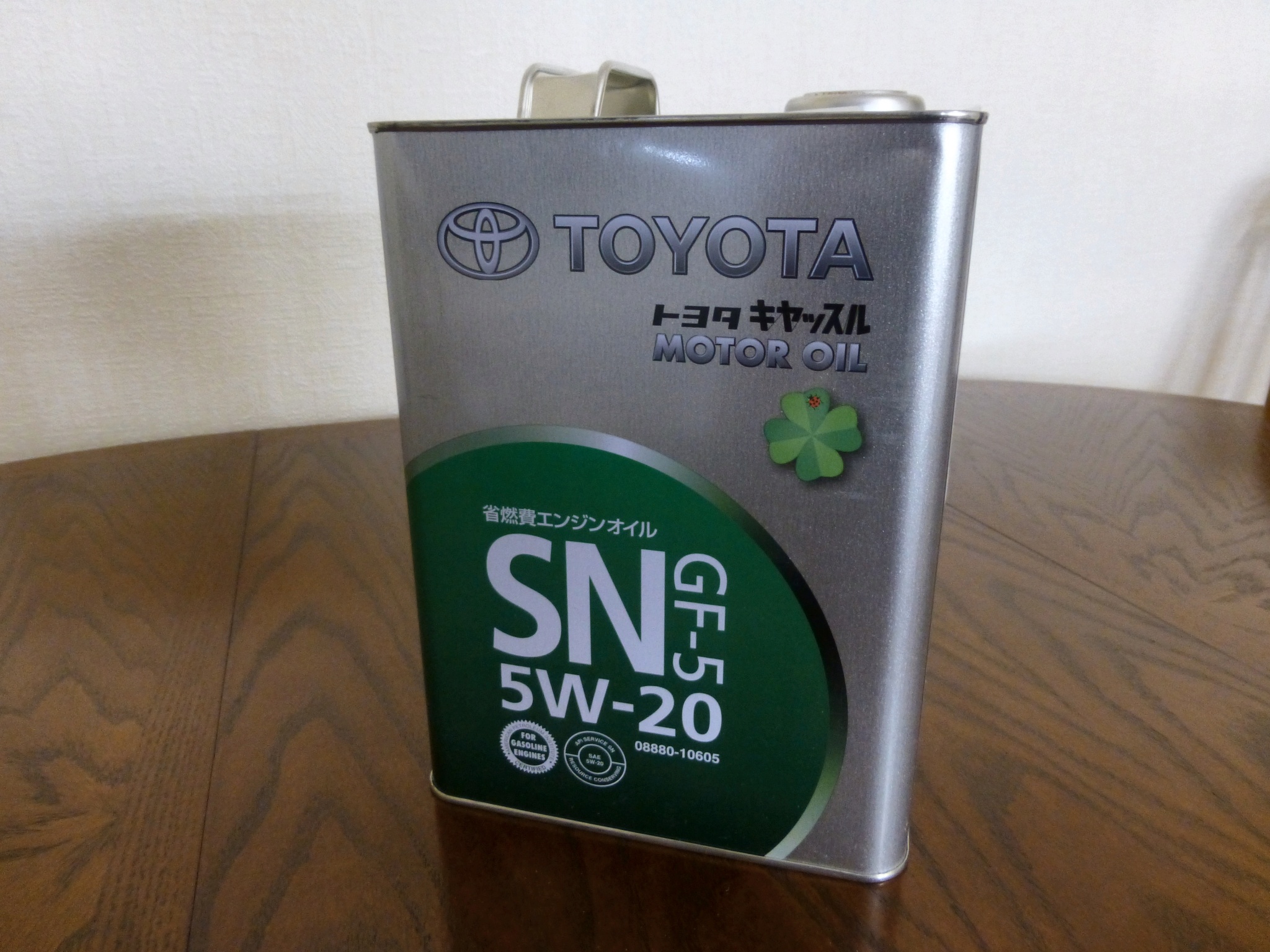 Масло sn gf 5 5w 30. Toyota Motor Oil SN/gf-5 5w-20. SN gf-5w-20 Toyota. Масло моторное 5w20 Тойота. Toyota Motor Oil SN gf-5 5w-30.