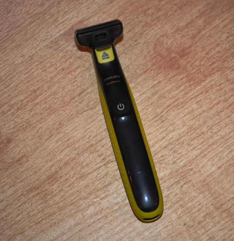 Триммер для бритья philips oneblade qp2520