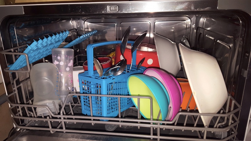 Конкурент 2 Midea MCFD-0606