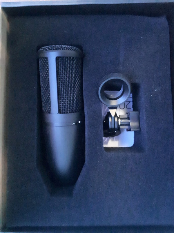 Обзор на Микрофон AKG WIRED P120 с мембраной 2/3