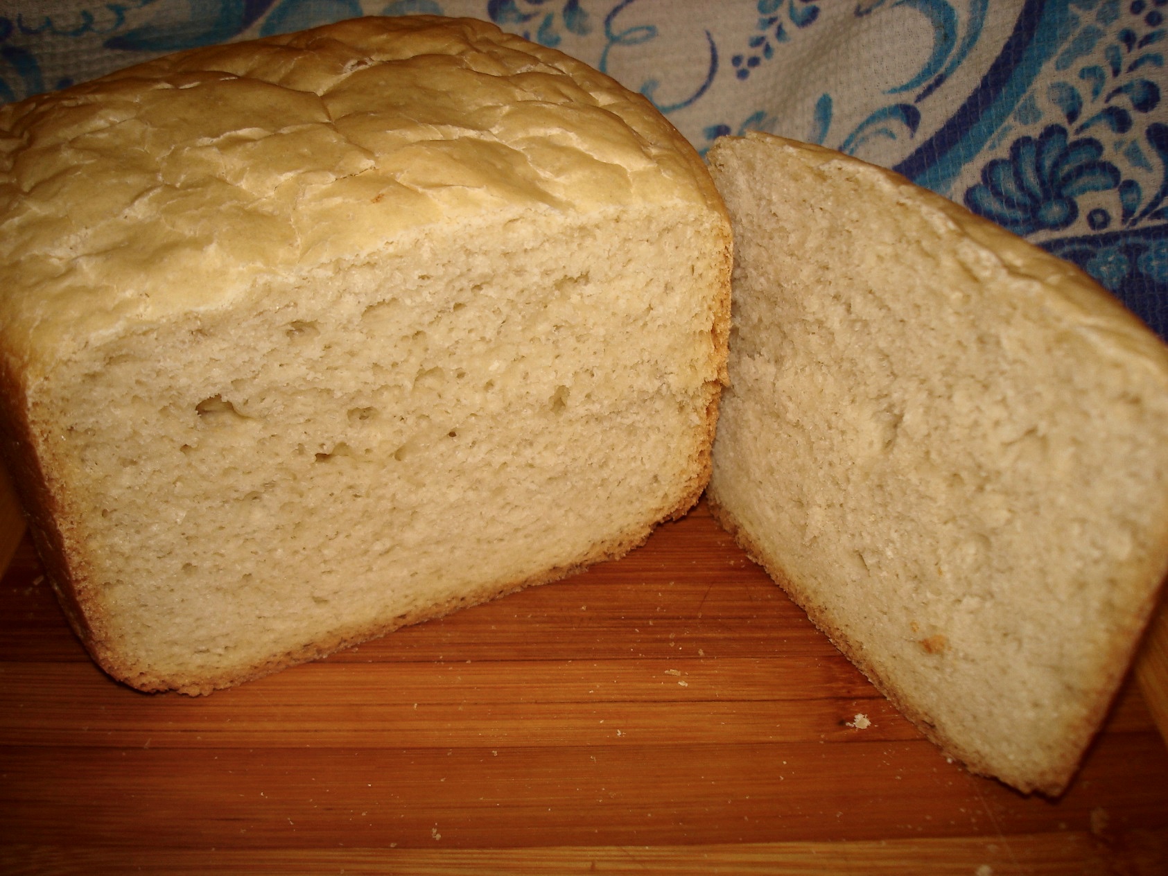Хлебопечка супра рецепты. Хлеб для хлебопечки Супра. Хлеб в хлебопечке Супра. Печем хлеб в хлебопечке Супра 310. Белый хлеб из хлебопечки Супра.