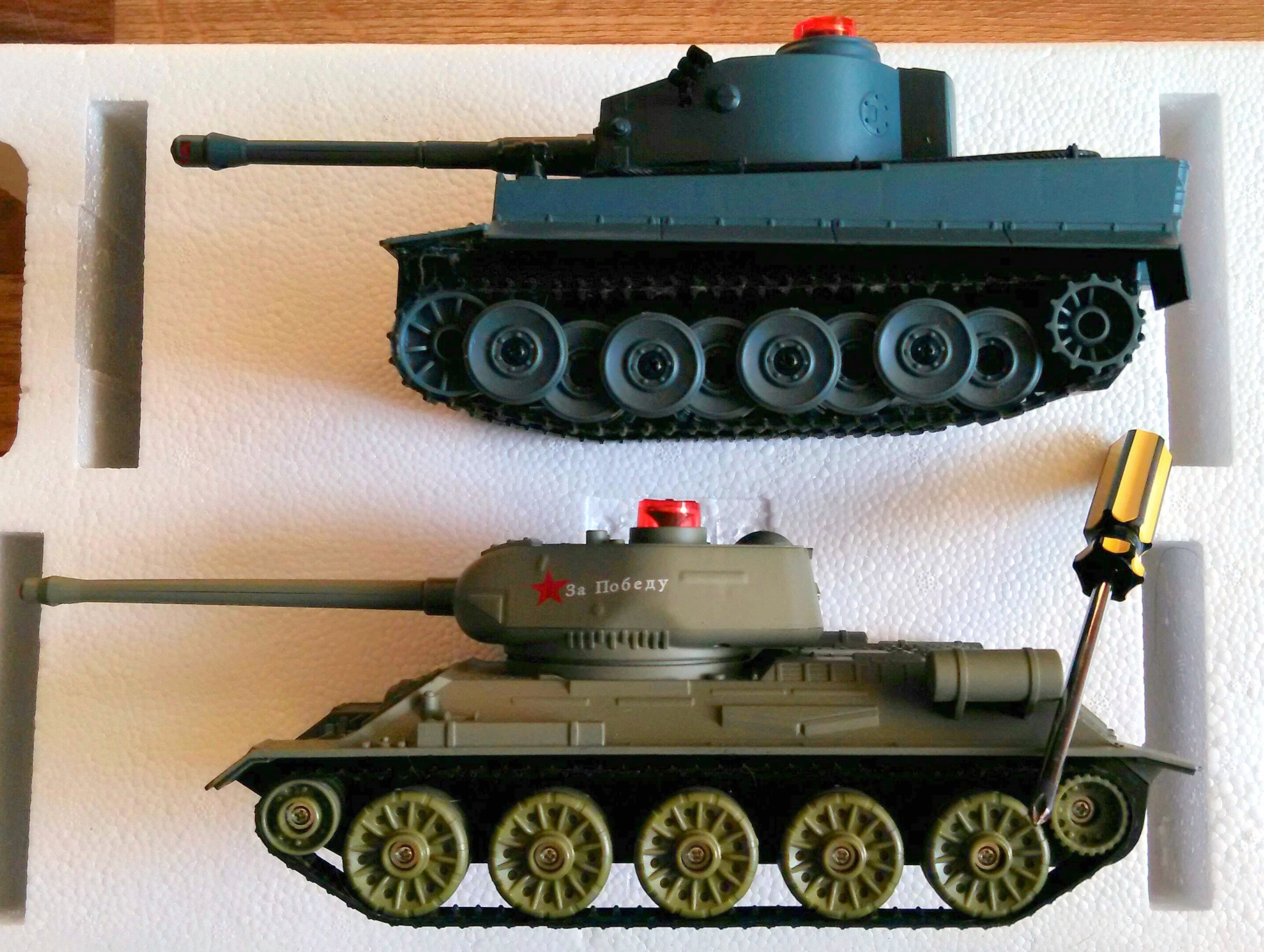 Танк на радиоуправлении 1:16 Heng Long T-34 с пневмопушкой и и/к боем (Upgrade)