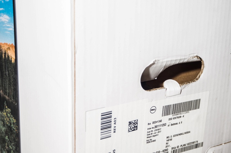 Обзор на Монитор Dell U2715H, 27" Black - изображение 3