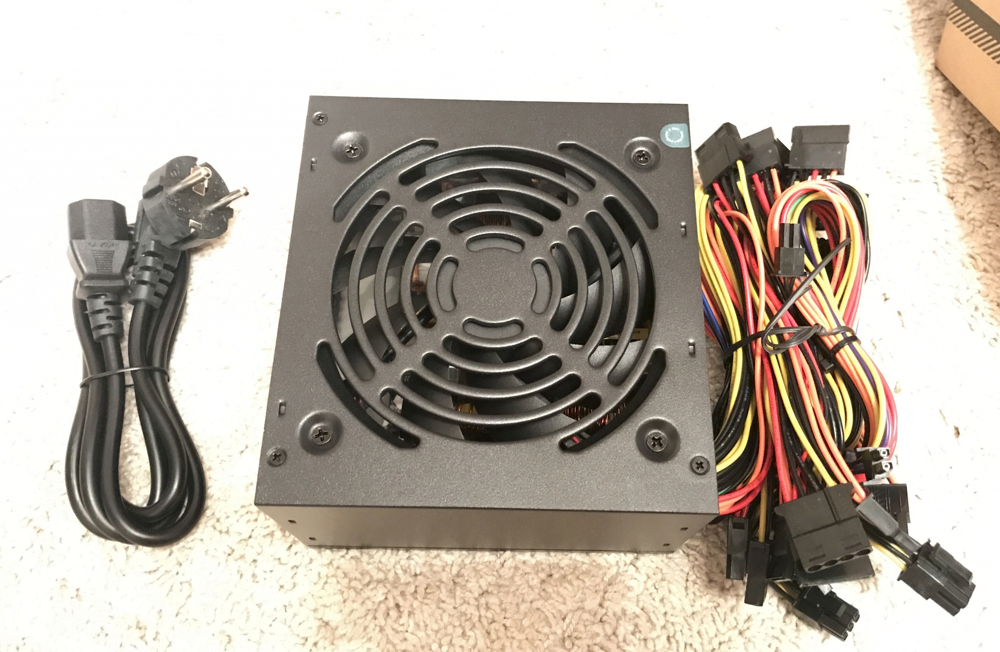 Обзор от покупателя на Блок питания AEROCOOL VX-800 ATX 800W простой ...