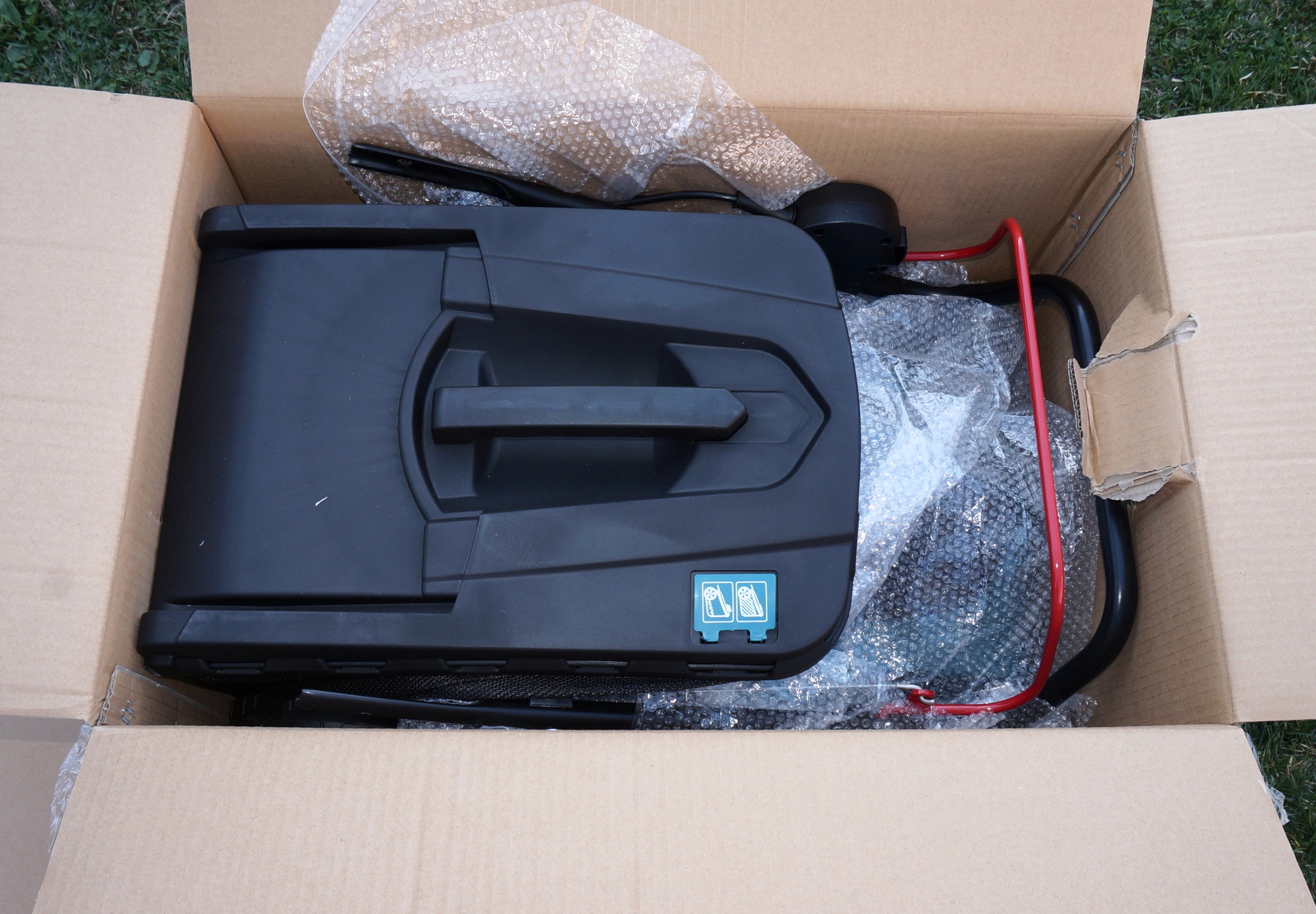 Обзор от покупателя на Газонокосилка электрическая Makita ELM3800 ...