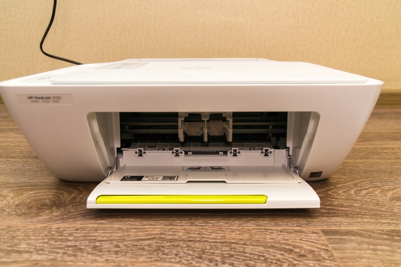 Hp deskjet 2130 мигает кнопка включения