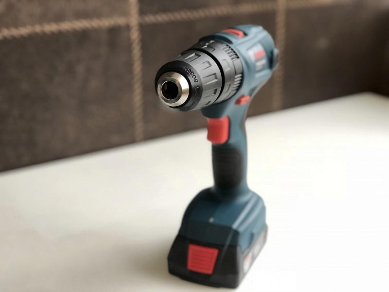 Ударный шуруповерт gsb 180. Шуруповерт аккумуляторный ударный bosch gsb 180 li. bosch gsb 180-li 601.9f8.323. шуруповёрт gsb 180 li. дрель bosch gsb 180-li 0.601.9f8.320.