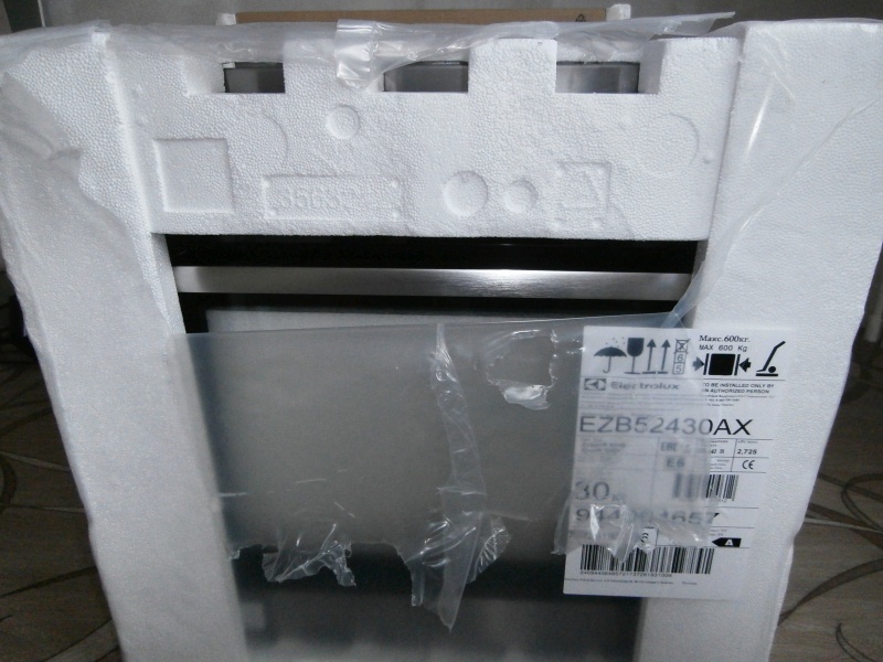 Обзор на Электрический духовой шкаф Electrolux EZB52430AX - изображение 3