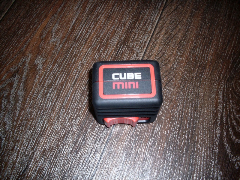 Cube mini professional. Уровень лазерный ada Cube Mini professional Edition (а00462). Ada Cube Mini кейс. Лазерный уровень самовыравнивающийся ada instruments Cube Mini professional Edition (а00462) со штативом. Ada Cube Mini чехол.