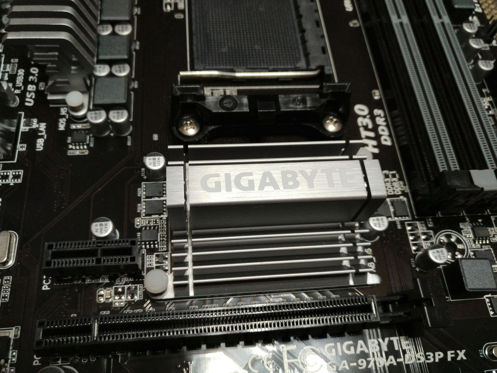 Греется северный мост на материнской плате gigabyte 970a ds3p что делать