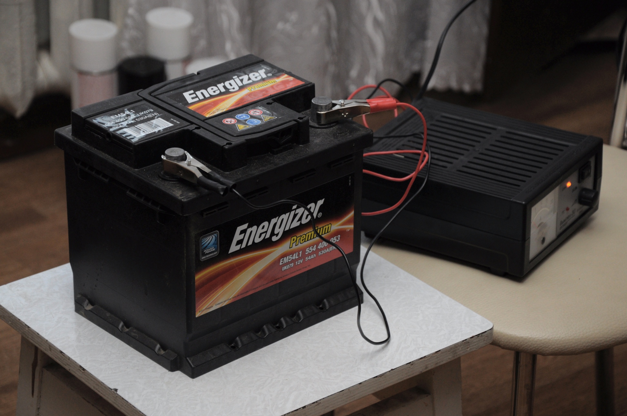 Обзор от покупателя на Аккумулятор ENERGIZER Premium EM54L1 554 400 053,  207x175x190, обратная полярность, 54 Ач — интернет-магазин ОНЛАЙН ТРЕЙД.РУ