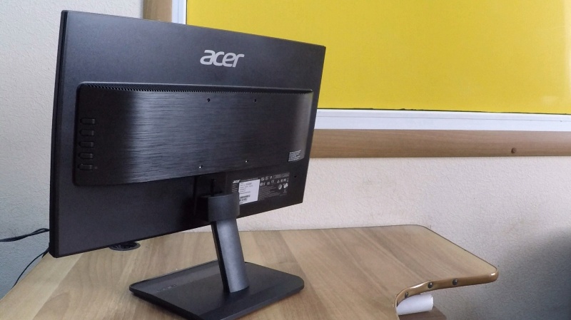 Обзор на Монитор Acer ET241Ybd 24