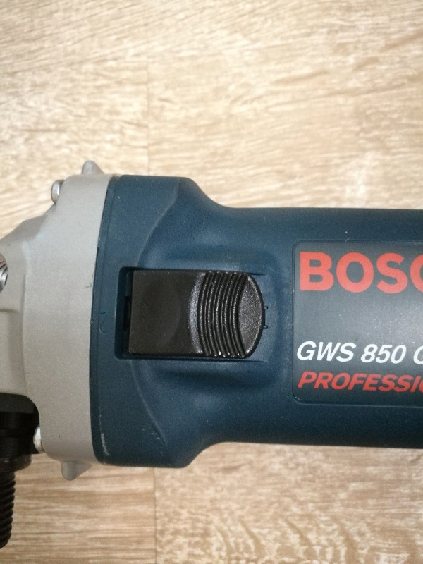 Обзор на Углошлифовальная машина (болгарка) Bosch GWS 850 CE (0.601.378.792) - изображение 16