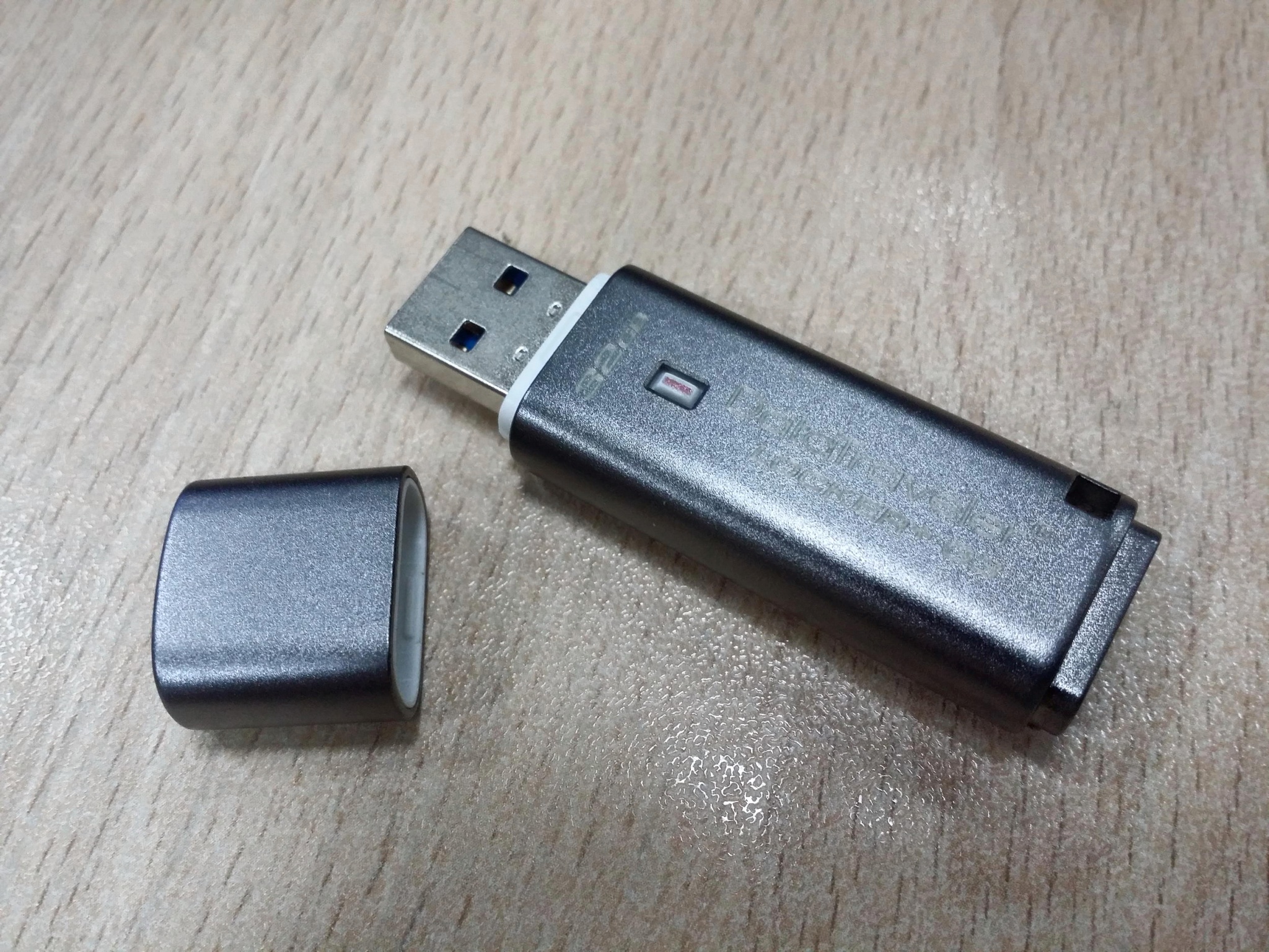 USB Flash (флешки)