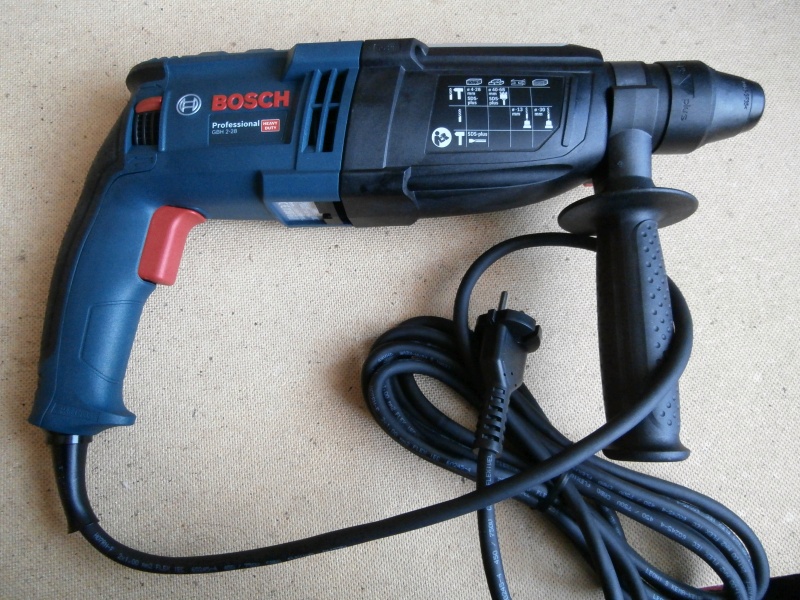 Bosch 2 28 professional. Перфоратор и болгарка Макита. Шуруповерт болгарка перфоратор. Перфоратор 2014 с аккумулятором профессионал. Перфоратор Bosch GBM 2-28 F бу Нижний Новгород