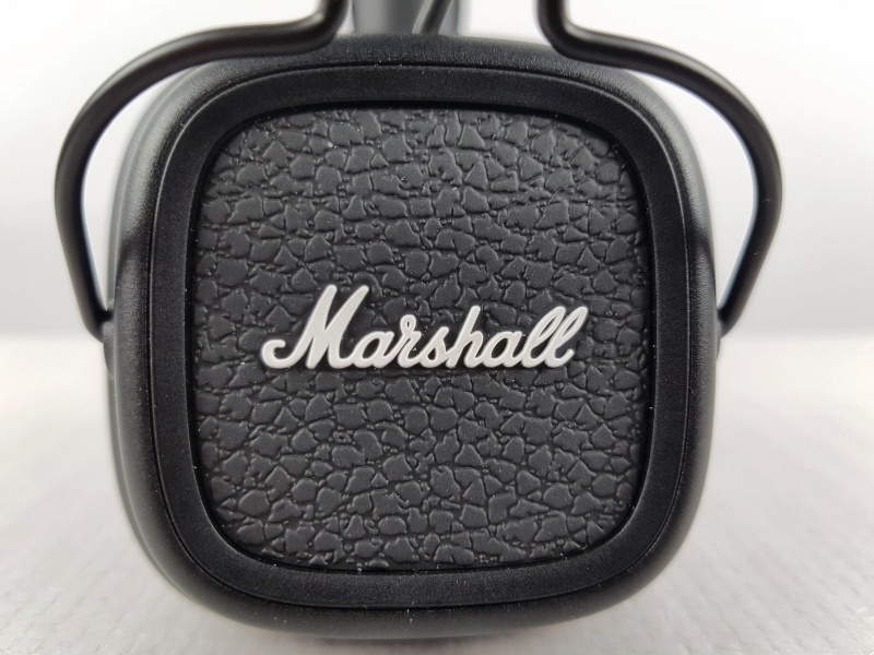 Как подключить наушники Marshall Major 2 Bluetooth к телефону.