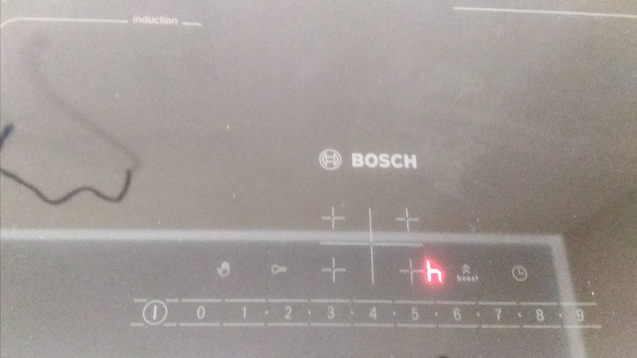 Bosch pie631fb1e. Индукционная панель Bosch pie 631. Bosch pie631fb1e расшифровка букв. Индукционная плита бош ошибка е. Варочная панель Bosch ошибка 513.