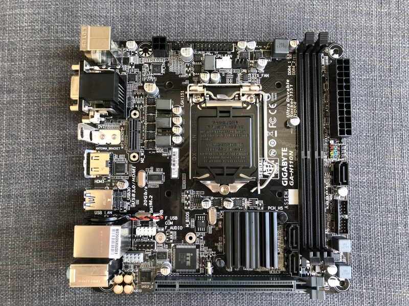 Lga 1151 itx on sale motherboard