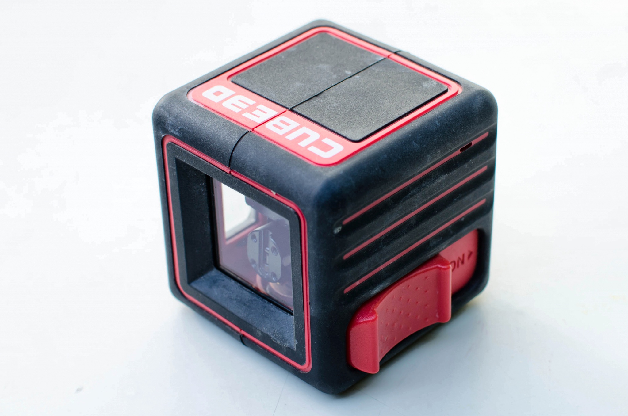 Ada cube mini professional edition. Уровень лазерный Cube 3d professional Edition. Лазерный нивелир ada Cube 3-360. Отражатель для ada Cube 3d. Лазерный нивелир своими руками.