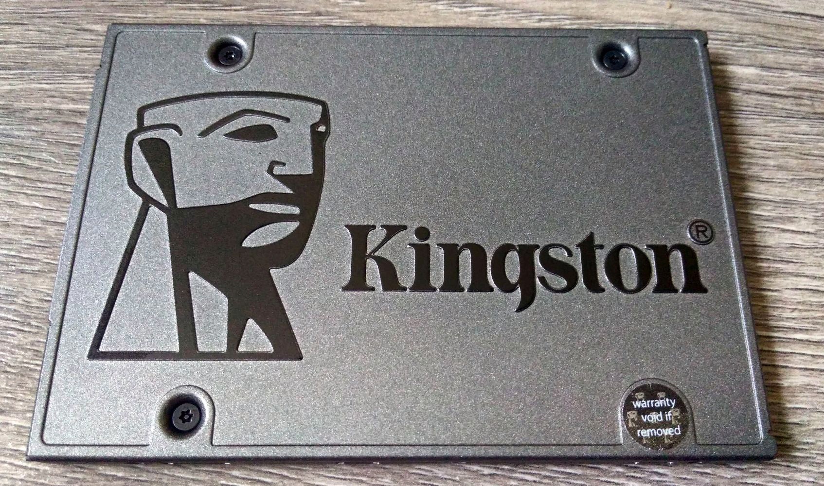 Не видит ssd kingston. SSD Kingston не видит. Kingston SSD Manager x64. Где серийный номер на SSD Kingston. SSD Кингстон 1 TB фото.
