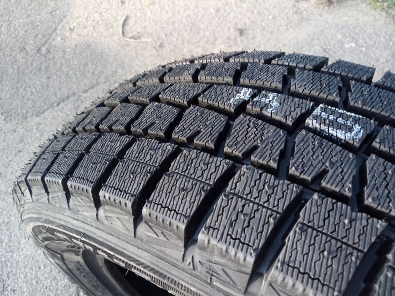 Шины dunlop winter maxx wm01 215 65 r16 98t